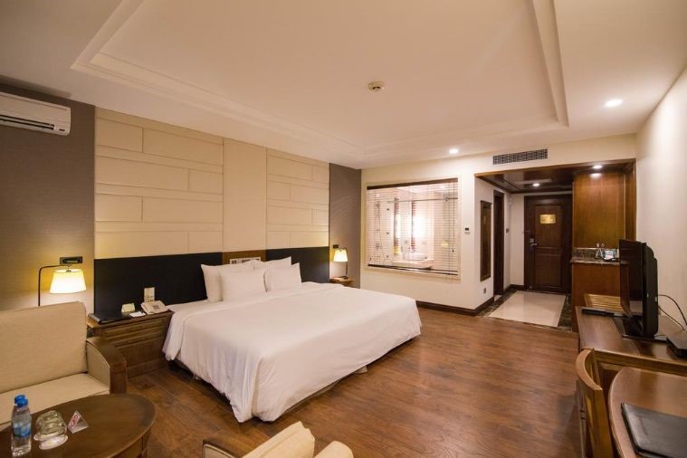 Khách sạn Sài Gòn Hạ Long